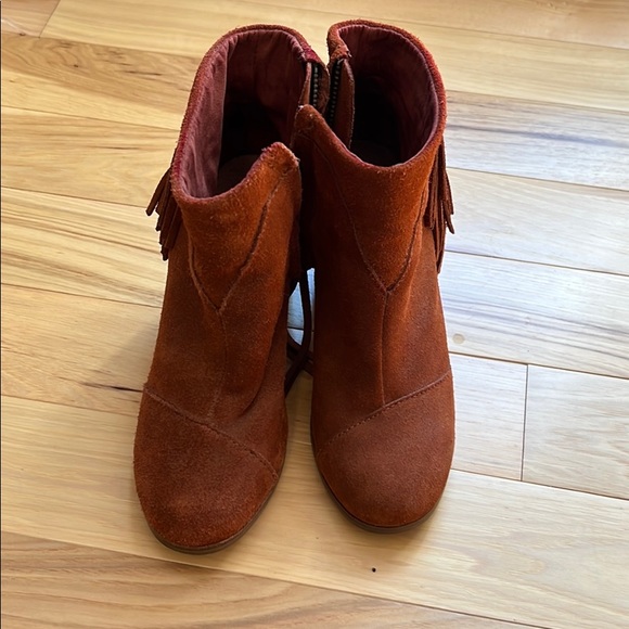 Toms heals size 7 - Picture 1 of 3